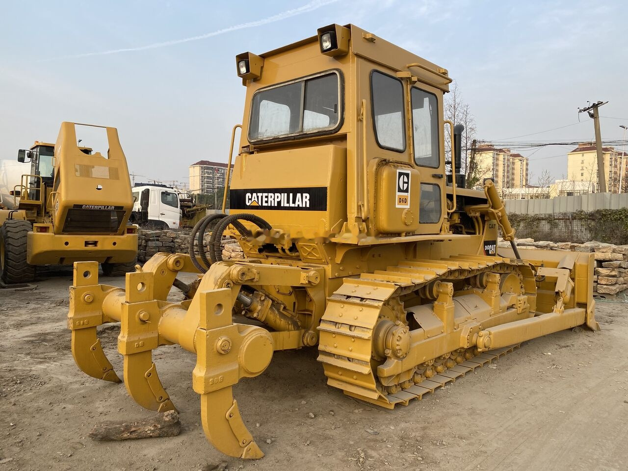 Bulldozer Caterpillar D6D: foto 3