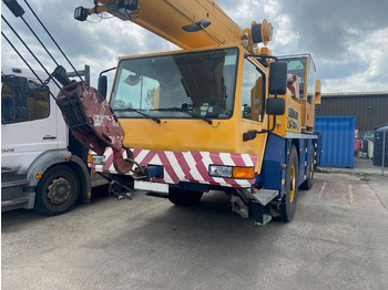 Autogrúa LIEBHERR LTM 1040-2.1