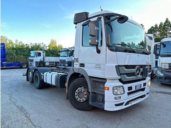 Chasis camión MERCEDES-BENZ Actros 2532