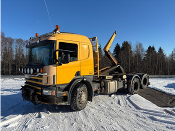 Multibasculante camión SCANIA 114