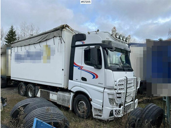 Camión caja cerrada MERCEDES-BENZ Actros