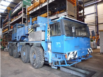 Grúa todo terreno LIEBHERR LTM 1070