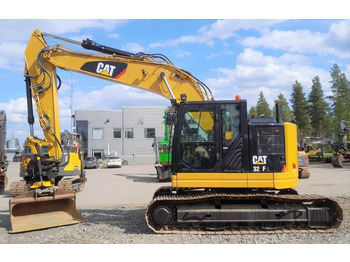 Excavadora de cadenas CATERPILLAR 325FL