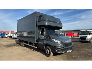 Camión caja cerrada IVECO Daily