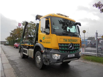 Camión con equipo de cable Mercedes-Benz Antos 1824 4X2: foto 3