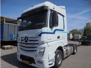 Cabeza tractora MERCEDES-BENZ Actros 1842