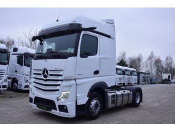 Cabeza tractora MERCEDES-BENZ Actros 1845