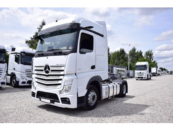 Cabeza tractora MERCEDES-BENZ Actros 1845