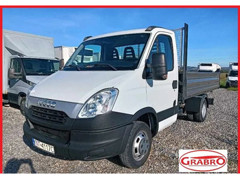 Volquete furgoneta IVECO Daily 35c11