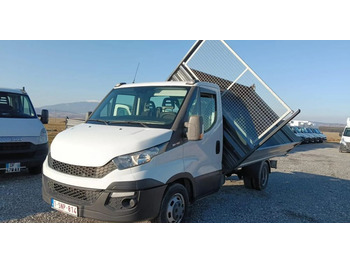 Volquete furgoneta IVECO Daily 35C15