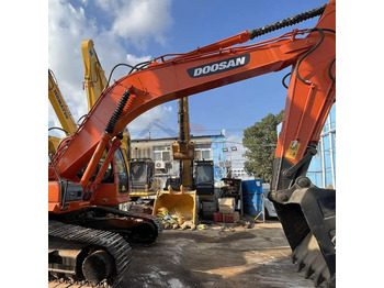 Excavadora de cadenas DOOSAN DH60-7