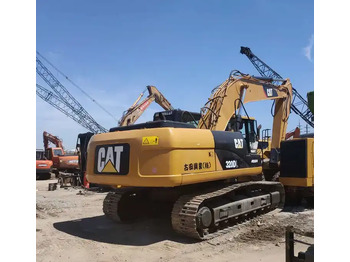 Excavadora de cadenas CATERPILLAR 320D2