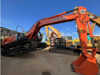 Excavadora de cadenas used japan excavator Hitachi ZX200-3G hydraulic crawler excavator 20 ton excavating machinery in stock for sale: foto 3