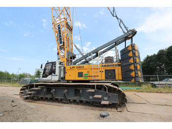 Grúa sobre orugas LIEBHERR LR 1160