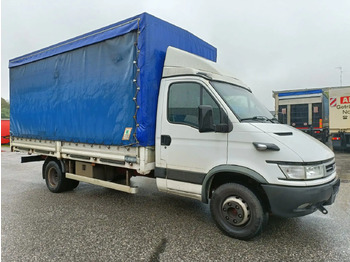 Camión lona IVECO Daily