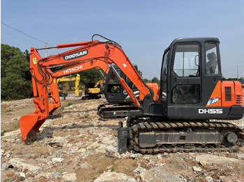 Excavadora de cadenas DOOSAN DH55