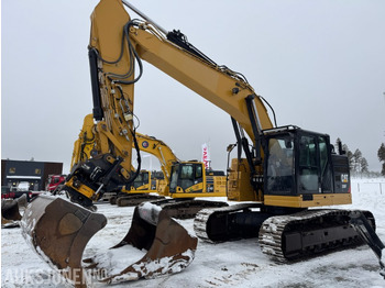 Excavadora CATERPILLAR