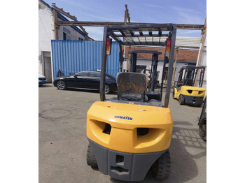 Carretilla elevadora diésel Used Forklift komatsu 3 Ton Triplex Mast Stage 4.5m Secondhand Japan Forklift: foto 3