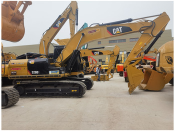 Excavadora de cadenas CATERPILLAR