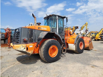 Cargadora de ruedas Hitachi ZW250: foto 3