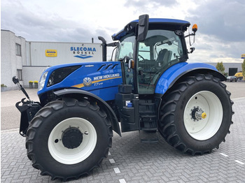 Tractor NEW HOLLAND T7.245