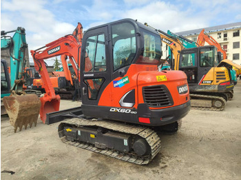 Excavadora DOOSAN DX60