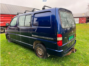 Furgón 2007 Toyota Hiace: foto 2