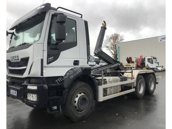 Multibasculante camión IVECO Stralis 460