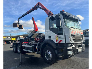 Multibasculante camión IVECO Trakker