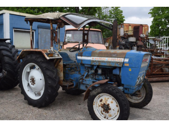 Tractor FORD