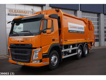 Camión de basura VOLVO FM 330