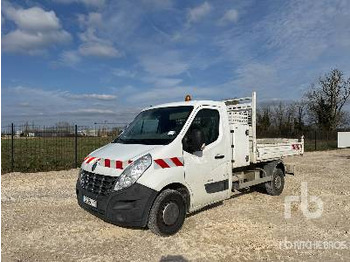 Volquete camión RENAULT Master