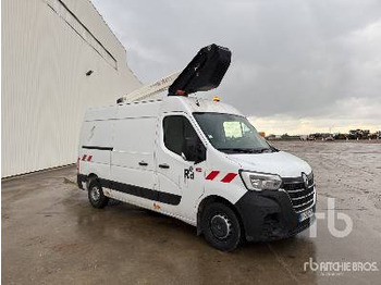 Camión con plataforma elevadora RENAULT MASTER Klubb K32 on Camion Nacelle: foto 4