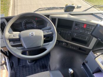 Foto del interior 1: Leasing financiero de VOLVO FM430HP leasing VOLVO FM430HP