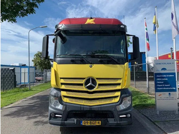 Cabeza tractora Mercedes-Benz Actros 1840 Euro 6 streamspace: foto 2