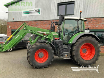 Tractor FENDT 724 Vario