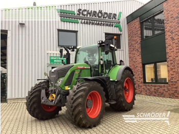 Tractor FENDT 724 Vario