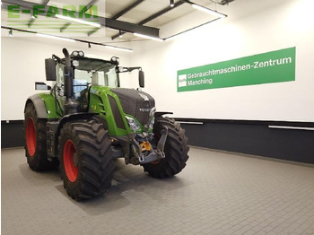 Tractor FENDT 828 Vario