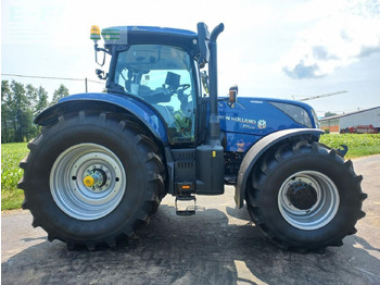 Tractor New Holland t7.270 auto command sidewinder ii (stage v): foto 4