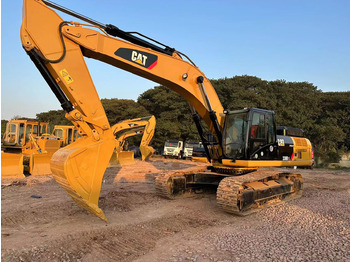 Excavadora de cadenas CATERPILLAR 330D: foto 2