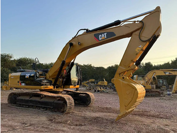 Excavadora de cadenas CATERPILLAR 330D: foto 3