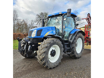 Tractor NEW HOLLAND T6020