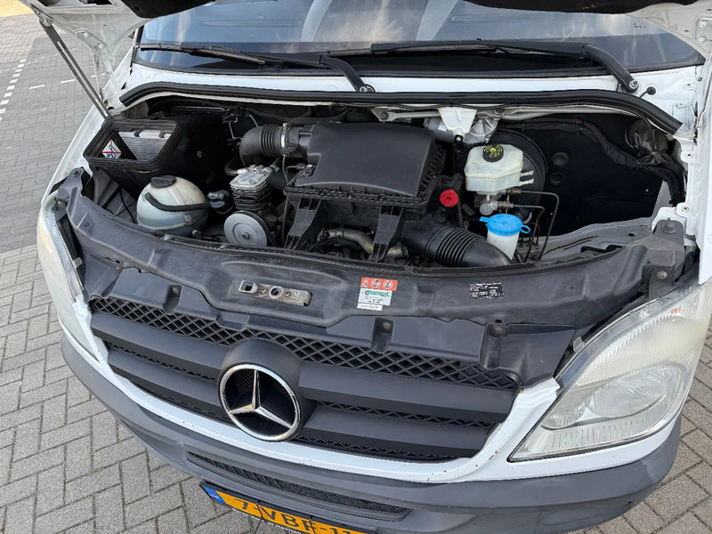 Cabeza tractora Mercedes-Benz Sprinter 519 be trekker 518 cdi V6 origineel 137.000 KM: foto 11