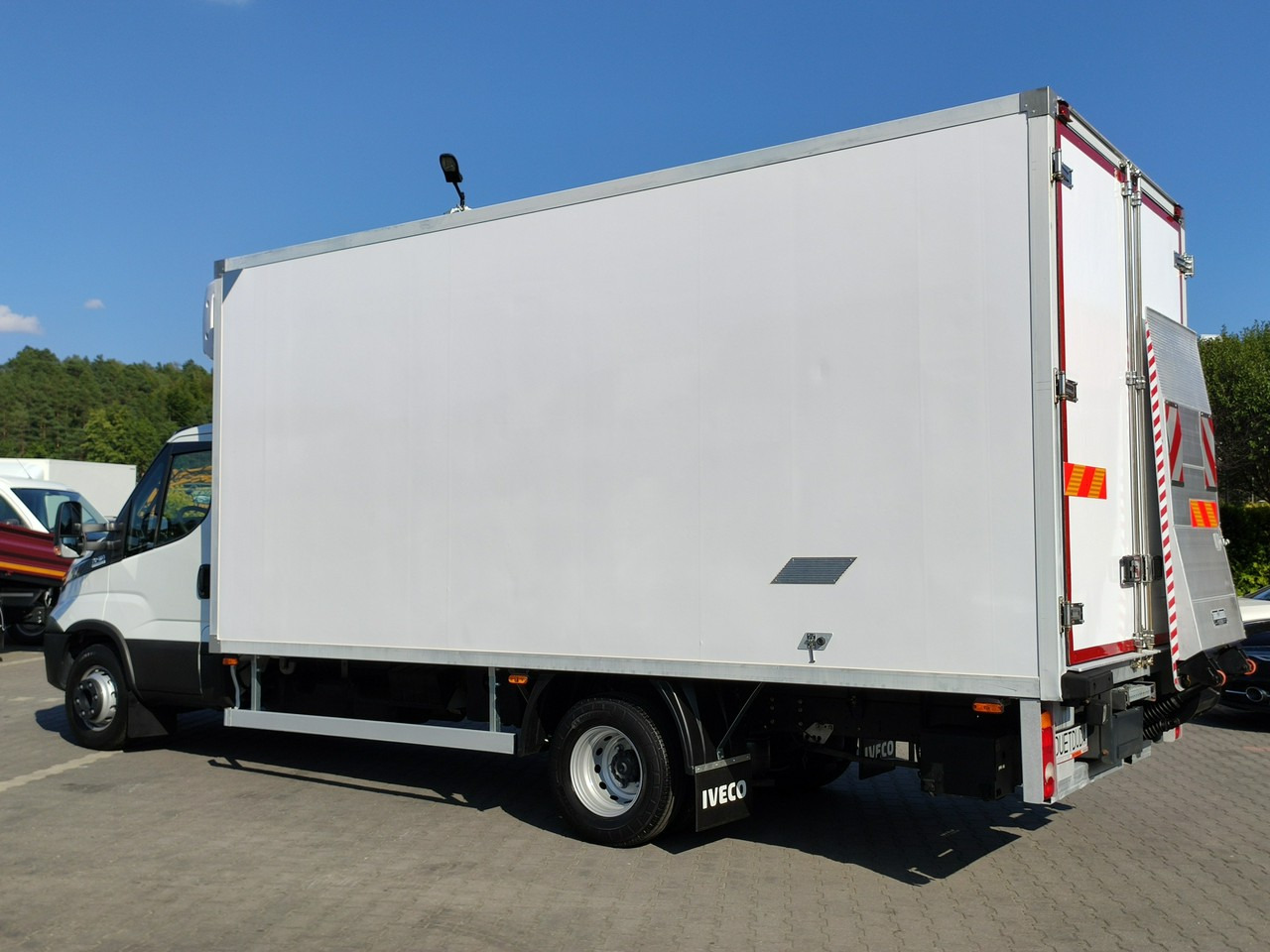 Leasing financiero de Iveco Daily 70C18 Mroźnia Ściana Grodziowa Podwójny Parownik leasing Iveco Daily 70C18 Mroźnia Ściana Grodziowa Podwójny Parownik: foto 18