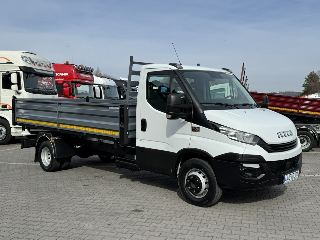 Volquete furgoneta Iveco Daily 70C18 V H: foto 14