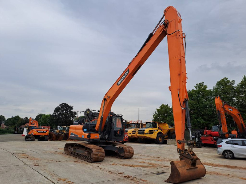 Excavadora Doosan DX225LC-5 LR (Long-Reach15.5m): foto 8