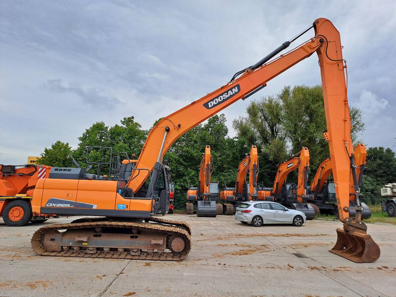 Excavadora Doosan DX225LC-5 LR (Long-Reach15.5m): foto 7