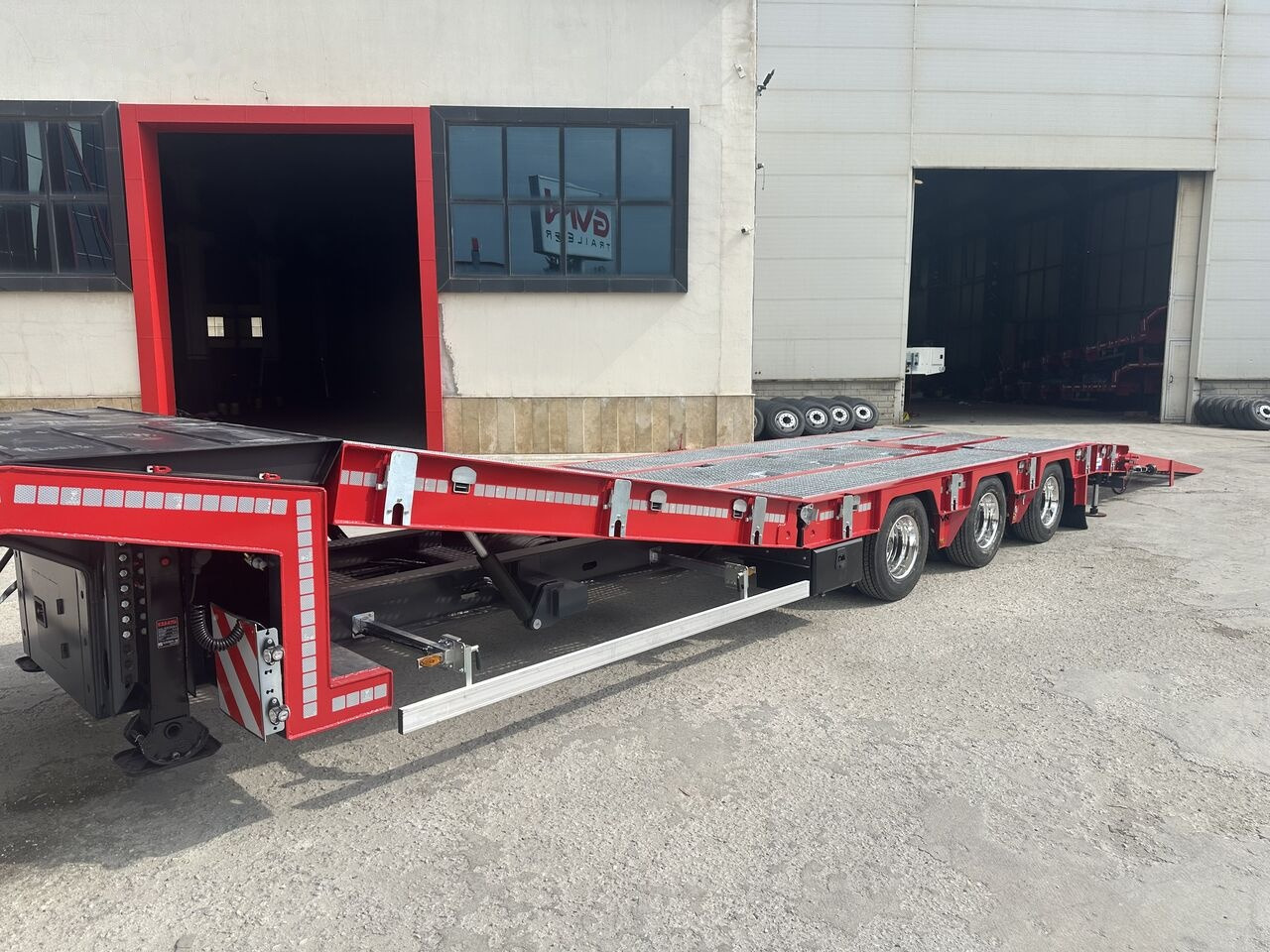 Góndola rebajadas remolque para transporte de equipos pesados nuevo GVN Trailer 3 AXLE TRAMEX PLATFORM LOWBED: foto 8