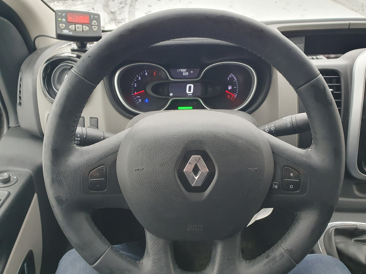 Leasing financiero de Renault TRAFIC 1,6 125 KM CARRIER+230 V GRZEJE / CHLODZI  KLIMA NAVI EURO 6 [ Copy ] [ Copy ] [ Copy ] [ Copy ] [ Copy ] [ Copy ] [ Copy ] [ Copy ] leasing Renault TRAFIC 1,6 125 KM CARRIER+230 V GRZEJE / CHLODZI  KLIMA NAVI EURO 6 [ Copy ] [ Copy ] [ Copy ] [ Copy ] [ Copy ] [ Copy ] [ Copy ] [ Copy ]: foto 11