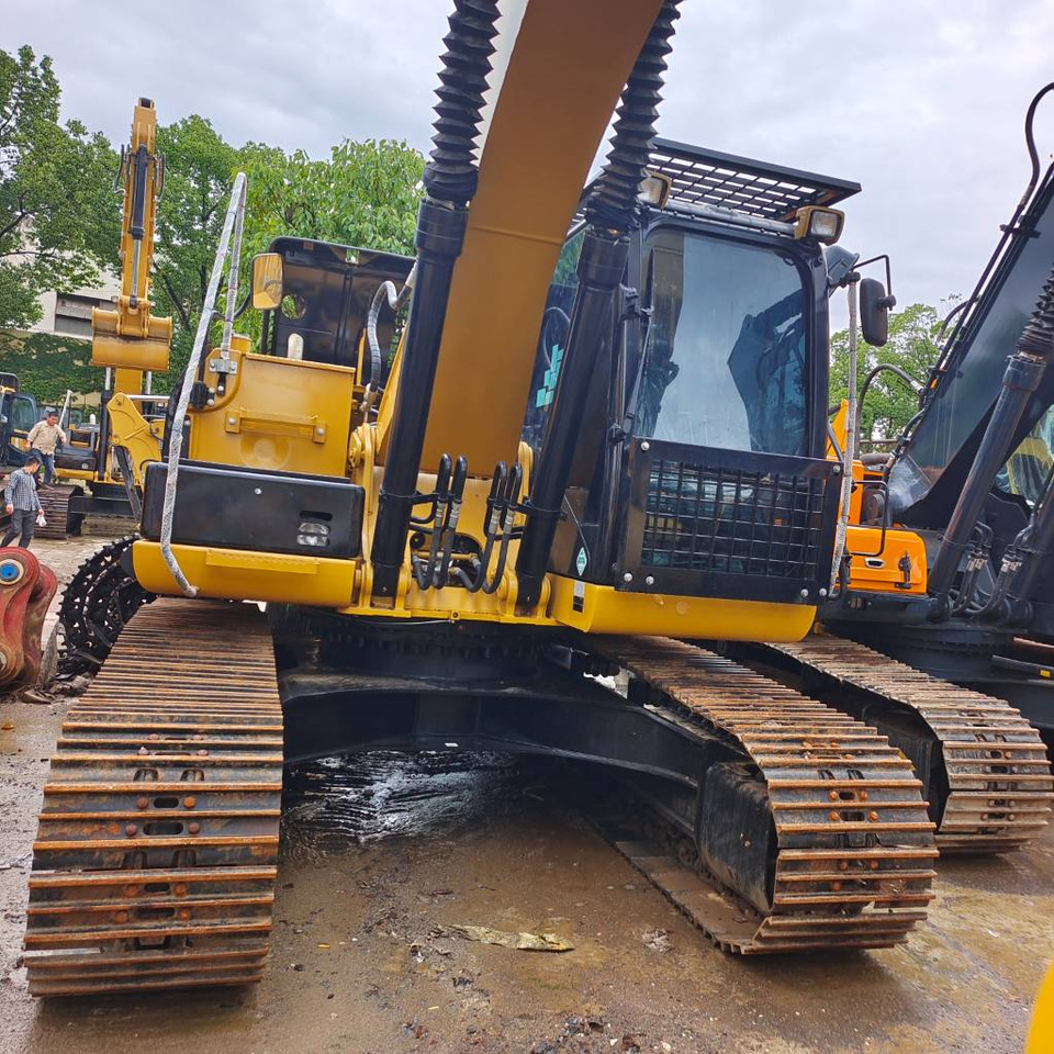 Excavadora de cadenas CAT 320D2: foto 9